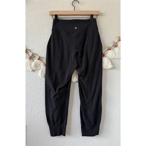 Lululemon Align High Rise Cropped Jogger W/Pockets Black Nulu Yoga Activewear 4 - Picture 3 of 10